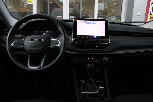 Jeep COMPASS 4xe SUMMIT 240PK PHEV AUTOMAAT | NAVIGATIE 10,25 "TOUCHSCREEN | APPLE CARPLAY/ANDROID AUTO | 360° CAMERA | DODEHOEK DETECTIE |ALPINE PREMIUM AUDIO | DAB+ RADIO | CLIMATE CONTROL | 19"GLOSS BLACK LICHTMETALEN VELGEN | ADAPTIVE / CRUISE CONTROL | DIGITAAL I