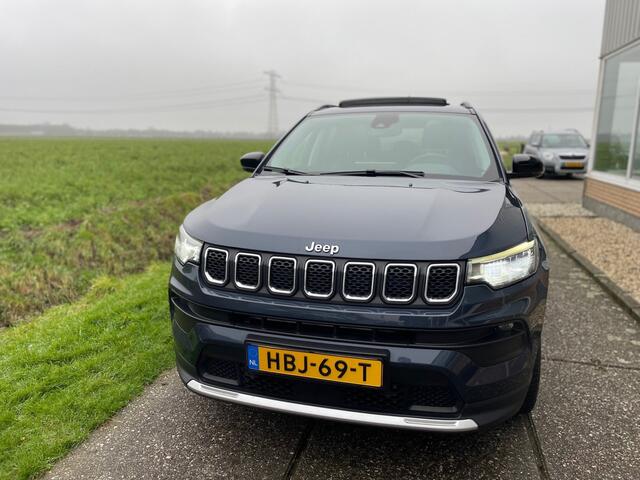 Jeep COMPASS 4xe 190 Plug-in Hybrid Panoramadak, Stoelverwarming, leder, stuurverwarming