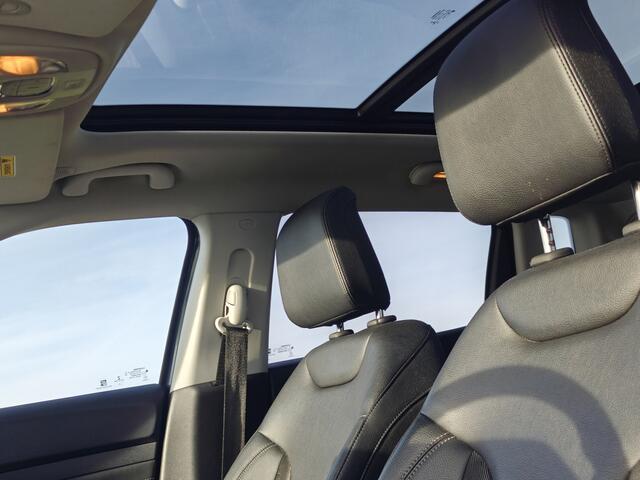 Jeep COMPASS 4xe Plug-in Hybrid Limited | Panoramadak | 19 inch | Automaat