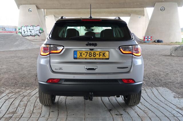 Jeep COMPASS 1.4 MultiAir 140 pk Night Eagle met mooie km-stand