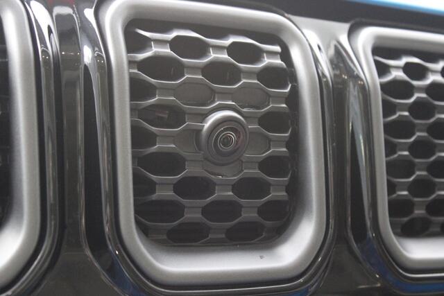 Jeep COMPASS 4xe 240PK Plug-in Hybrid S | NAVIGATIE 10,25 "TOUCHSCREEN | APPLE CARPLAY/ANDROID AUTO | 360° CAMERA | ALPINE PREMIUM DAB+ RADIO | CLIMATE CONTROL | 19"GRANITE CRYSTAL MATT LICHTMETALEN VELGEN | ADAPTIVE / CRUISE CONTROL | DIGITAAL INSTRUMENTENPANEEL | LE