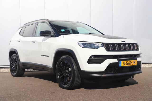Jeep COMPASS 4xe 240 Plug-in Hybrid Electric Upland Black Edition Automaat Leder Virtual 18 inch LMV Keyless Navigatie Achteruitrijcamera Carplay Android 360 Camera