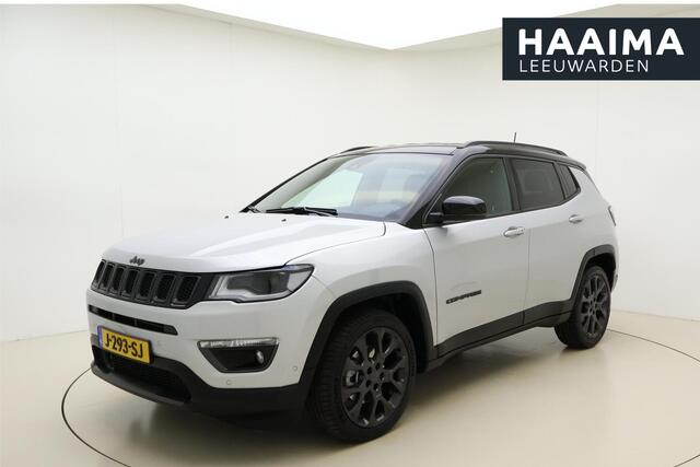 Jeep COMPASS 1.3T S Automaat | Navigatie | Camera | Lederen bekleding | Parkeersensoren voor en achter | Stoel & Stuurverwarming | Zwart dak | Keyless | Lichtmetalen velgen