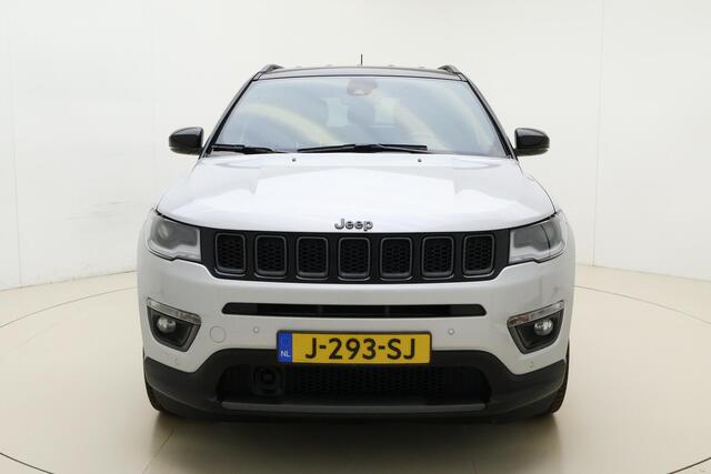 Jeep COMPASS 1.3T S Automaat | Navigatie | Camera | Lederen bekleding | Parkeersensoren voor en achter | Stoel & Stuurverwarming | Zwart dak | Keyless | Lichtmetalen velgen