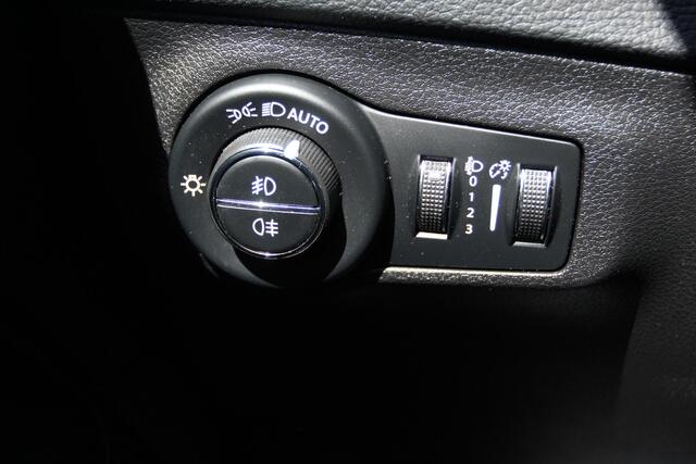 Jeep COMPASS 1.3T 150 S Automaat Schuif/kantel dak | Volledig lederen bekleding en elektrische voorstoelen