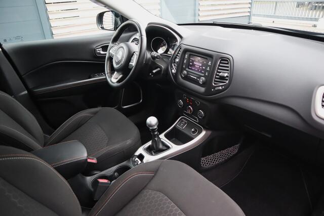 Jeep COMPASS 1.4 MultiAir Longitude Airco Dab 4 nieuwe all-season banden.