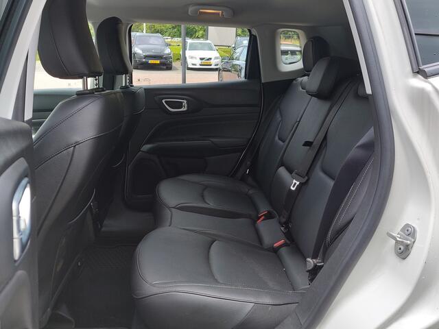Jeep COMPASS 4xe 240 Plug-in Hybrid Electric S | Navi | Apple Carplay+Android Auto | Clima | Adap.Cruise | Keyless Entry | Pdc V+A+Camera | Stoel+Stuurwielverwarming | Rijstrook+Licht+Regensensor