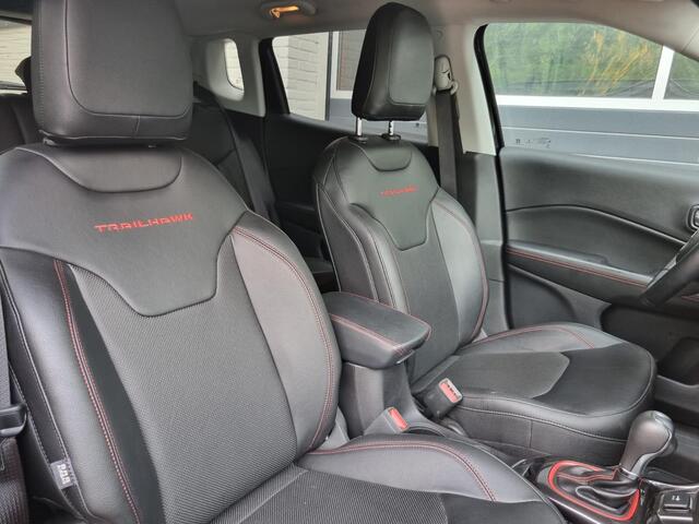 Jeep COMPASS 4xe 240 Plug-in Hybrid Electric Trailhawk LEER / CAMERA / ALPINE SOUND / WINTER PAKKET / VOL