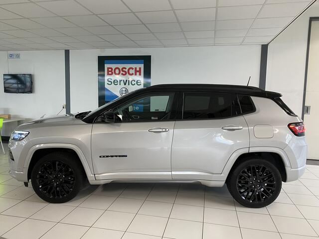 Jeep COMPASS 4xe 240 Plug-in Hybrid Electric S Navigatie / Leer / Camera,Panoramadak