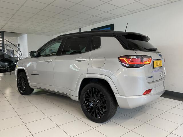 Jeep COMPASS 4xe 240 Plug-in Hybrid Electric S Navigatie / Leer / Camera,Panoramadak