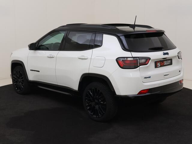 Jeep COMPASS 4xe 240 Plug-In Hybride S: Stoer, Slim en bomvol opties