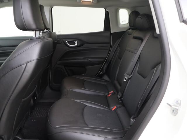 Jeep COMPASS 4xe 240 Plug-In Hybride S: Stoer, Slim en bomvol opties