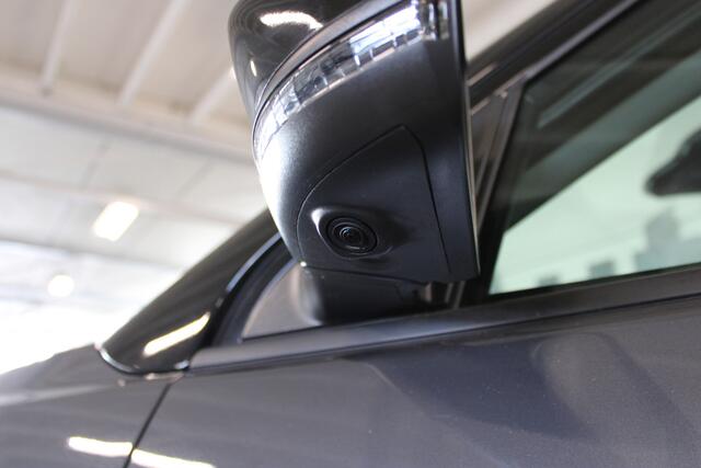 Jeep COMPASS 4xe 240 Plug-in Hybrid Electric Upland | Incl. 12 maanden garantie | Assisted driving | Adaptieve cruise control | Climate control | 360° camera | Android auto | DAB radio |