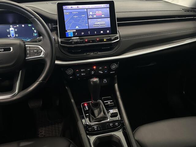 Jeep COMPASS 4xe 240 Plug-in Hybrid Electric S | Leder | Stoel- en stuurverwarming | Apple Carplay/Android Auto | Parkeersensoren voor, achter en achteruitrijcamera
