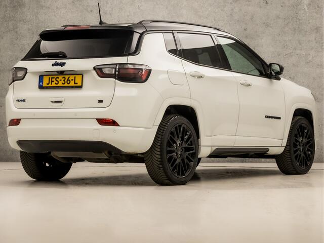 Jeep COMPASS 4xe 240 Plug-in Hybrid Electric S Sport 240Pk Automaat (VIRTUAL COCKPIT, APPLE CARPLAY, GROOT NAVI, LEDER, CAMERA, SPORTSTOELEN, ADAPTIVE CRUISE, KEYLESS, STOELVERWARMING, NIEUWSTAAT)