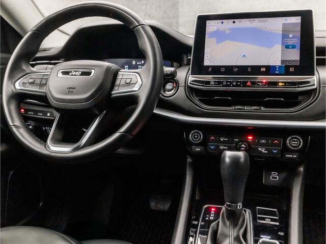 Jeep COMPASS 4xe 240 Plug-in Hybrid Electric S Sport 240Pk Automaat (VIRTUAL COCKPIT, APPLE CARPLAY, GROOT NAVI, LEDER, CAMERA, SPORTSTOELEN, ADAPTIVE CRUISE, KEYLESS, STOELVERWARMING, NIEUWSTAAT)
