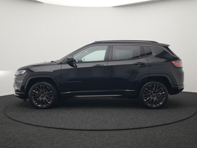 Jeep COMPASS 4xe 190 Plug In Hybrid Electric S 240pk Dealer O.H PHEV | Panodak | Adaptive Cruise | Lederen Sportstoelen Memory & Ventilatie | Apple Carplay | Keyless | Stuur Verwarmd | Navigatie | Blis | Virtual | DAB |