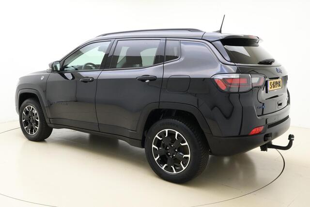 Jeep COMPASS 4xe 240 Plug-in Hybrid Electric Trailhawk | Lederen bekleding | Navigatie | Camera | Trekhaak | Lichtmetalen velgen | Extra getint glas | Dakrails