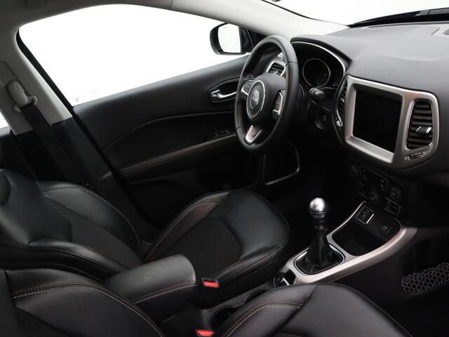 Jeep COMPASS 1.6D 120PK MultiJet Longitude / Pdc+Camera / Airco-ecc. / Navigatie / 1/2 Leder / Distributie vv. bij 153.800km / Apk 04-2026