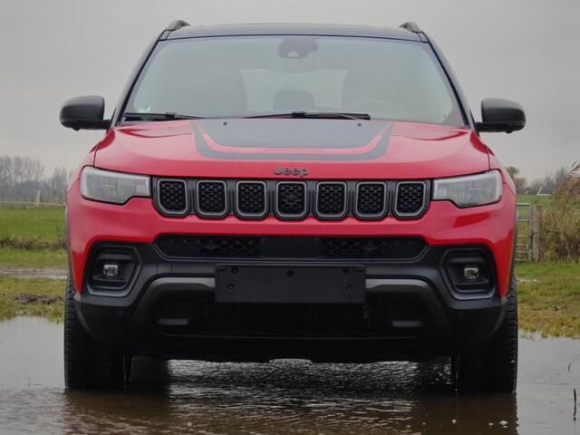 Jeep COMPASS 4xe 240PK PHEV Trailhawk | Panoramadak | Leder | Alpine audio