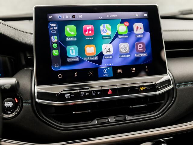 Jeep COMPASS 4xe 240 Plug-in Hybrid Electric Upland 240Pk Automaat (VIRTUAL COCKPIT, APPLE CARPLAY, GROOT NAVI, 360 CAMERA, LEDER, KEYLESS, ALPINE AUDIO, ADAPTIVE CRUISE, GETINT GLAS, NIEUWSTAAT)