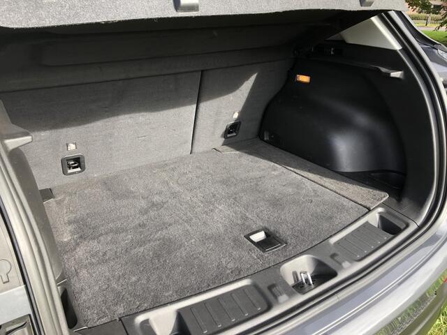 Jeep COMPASS 4xe 240 Plug-in Hybrid Electric Upland NAVI|CLIMATE|APPLE/ANDROID|CAMERA|STOELVERWARMING|18"