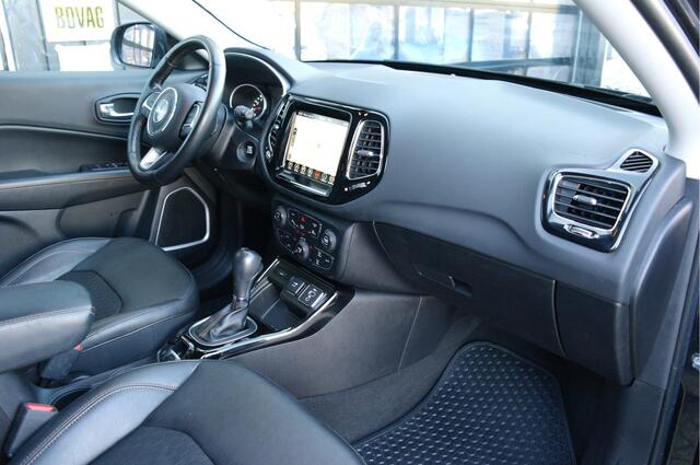 Jeep COMPASS 1.3T Limited | Carplay | Camera | Leder | Clima | Stoelverwarming |