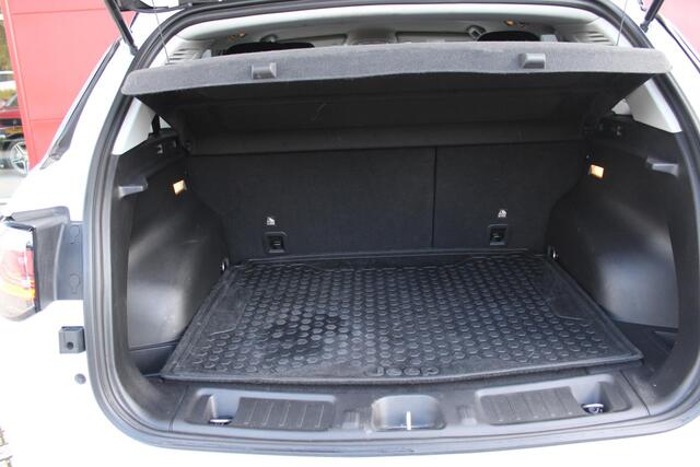 Jeep COMPASS 4xe 240PK PHEV TRAILHAWK AUTOMAAT | NAVIGATIE | ACHTERUIRIJ CAMERA | DRAADLOOS APPLE CARPLAY / ANDROID AUTO | DIGITALE COCKPIT | LED KOPLAMPEN / ACHTERLICHTEN | LED MIST LAMPEN | 17" OFF-ROAD LICHTMETALEN VELGEN | ALL SEASON BANDEN | DRAADLOOS LADEN | AD