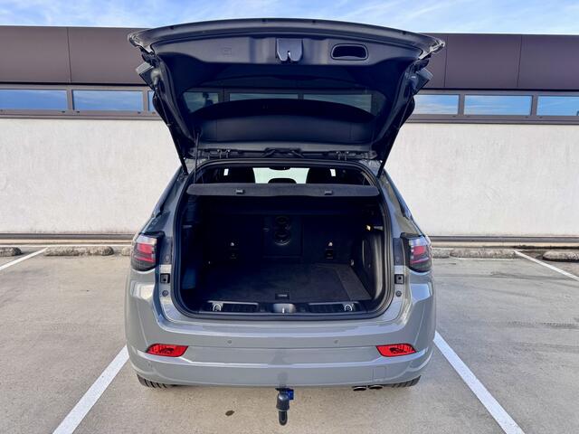 Jeep COMPASS 4xe 240 Plug-in Hybrid Electric S | Sting Gray | Leer | Navi | 1ste Eig. | lage km stand | | Winterset 18"meerprijs zie foto's | % Bovag Occasion Partner %