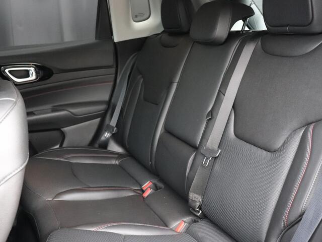 Jeep COMPASS 4xe 240 Plug-in Hybrid Electric Trailhawk 4WD | CAMERA |LEDER | NAVi | LMV | PDC | ELECTR VERSTELB STOELEN MET MEMORY