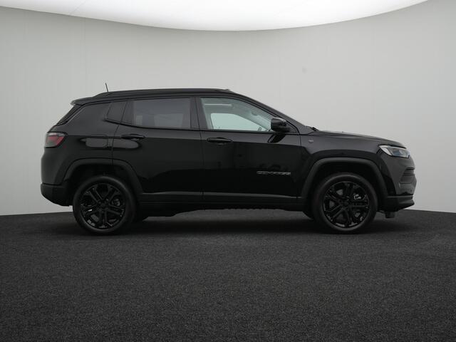 Jeep COMPASS 4xe 240 Plug-in Hybrid Electric North Star | Open Dak | Camera | Stoel- en Stuurverwarming |