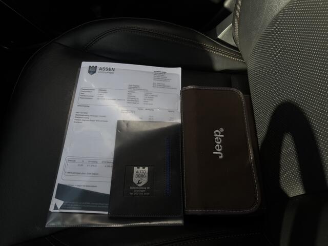 Jeep COMPASS 1.4 MultiAir Limited 4x4 GRATIS Afleverpakket! | Stoel Verwarming | Trekhaak | Beats Audio |