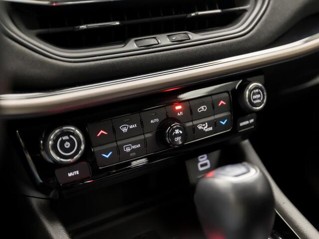 Jeep COMPASS 4xe 240 Plug-in Hybrid Electric Trailhawk 240Pk Automaat (VIRTUAL COCKPIT, APPLE CARPLAY, GROOT NAVI, CAMERA, LEDER, SPORTSTOELEN, GETINT GLAS, ADAPTIVE CRUISE, NIEUWSTAAT)