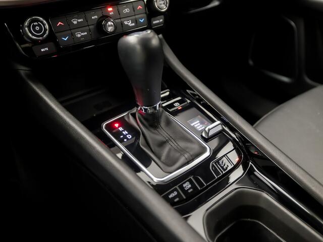 Jeep COMPASS 4xe 240 Plug-in Hybrid Electric Trailhawk 240Pk Automaat (VIRTUAL COCKPIT, APPLE CARPLAY, GROOT NAVI, CAMERA, LEDER, SPORTSTOELEN, GETINT GLAS, ADAPTIVE CRUISE, NIEUWSTAAT)