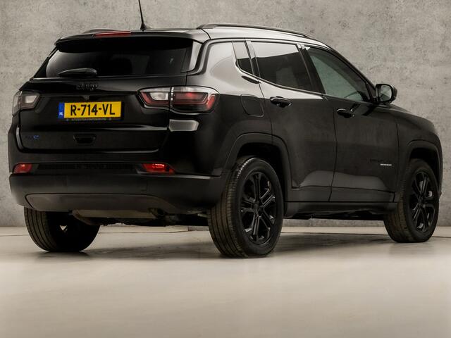 Jeep COMPASS 4xe 240 Plug-in Hybrid Electric Upland 240Pk Automaat (VIRTUAL COCKPIT, APPLE CARPLAY, GROOT NAVI, 360 CAMERA, LEDER, SPORTSTOELEN, ADAPTIVE CRUISE, GETINT GLAS, NIEUWSTAAT)