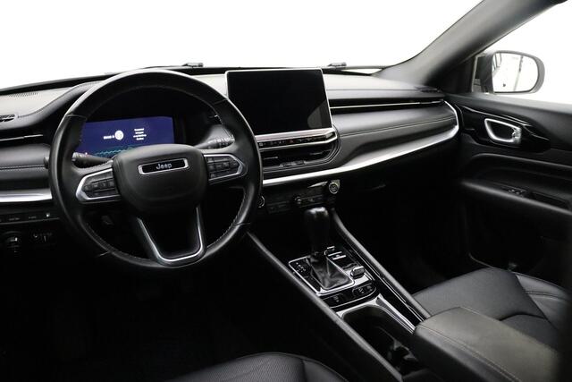 Jeep COMPASS 4xe 240 Plug-in Hybrid Electric S Automaat | Navigatie | Lederen bekleding | Camera | Keyless | Zwart dak | Dakrails | Lichtmetalen velgen black | Climate control