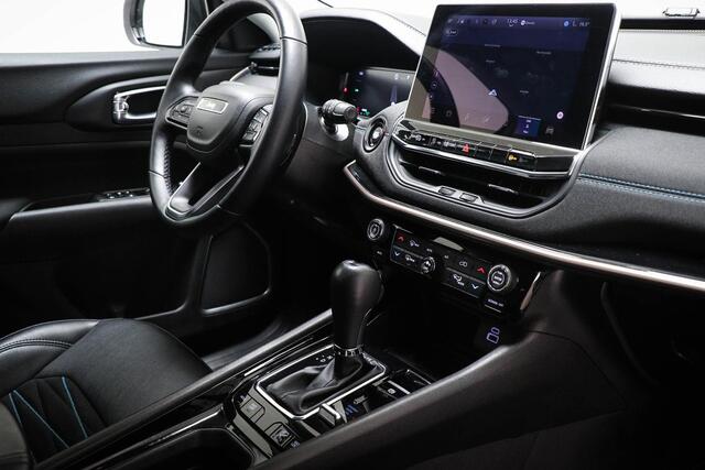 Jeep COMPASS 4xe 240 Plug-in Hybrid Electric Upland | WINTER PACK | STUURVERWARMING | DAB | APPLE | CAMERA