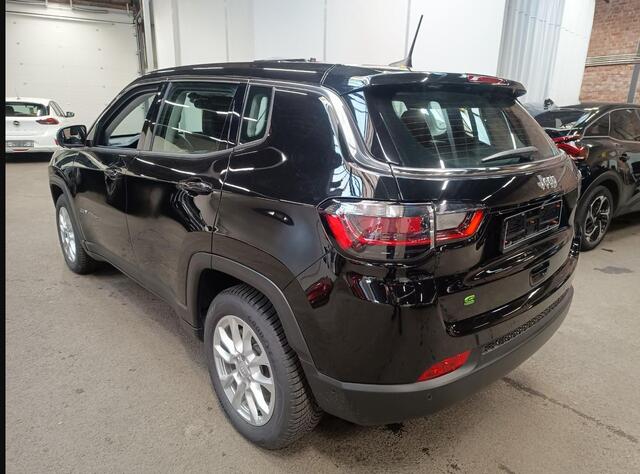 Jeep COMPASS 1.5T e-Hybrid Summit 1450KG trekgewicht/Stoel+stuur verwarming.