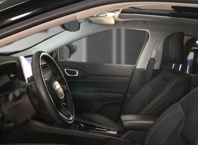 Jeep COMPASS 1.5T e-Hybrid Altitude Panorama Dak/19 inch/stoel en stuurverwarming.