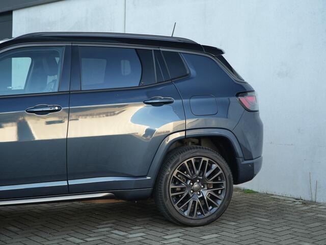 Jeep COMPASS 4xe 240 PK Hybrid S | Leder | Navi | Winter | 360Cam | 19"