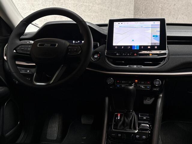 Jeep COMPASS 4xe 240 Plug-in Hybrid Electric Upland 240Pk Automaat (VIRTUAL COCKPIT, BLACK PACK, APPLE CARPLAY, GROOT NAVI, CAMERA, LEDER, SPORTSTOELEN, ADAPTIVE CRUISE, GETINT GLAS, NIEUWSTAAT)