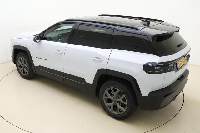 Jeep COMPASS 1.2 e-Hybrid First Edition NIEUW & Snel leverbaar! | Camera's rondom | Panoramadak | LED matrix | Elektrische kofferklep | Lederen bekleding | Elektrische stoel met geheugen | Stoelverwarming/ventilatie