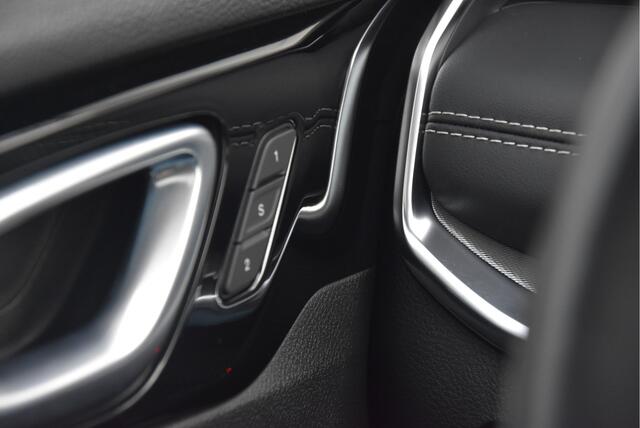 Jeep COMPASS 4xe 240 Plug-in Hybrid Electric S | Pano | Winterpack |