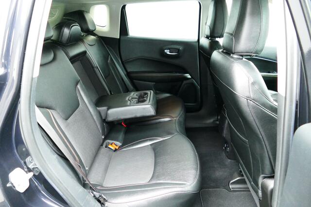 Jeep COMPASS 1.3T Limited. Camera, Navi, Half Leer, 19"LMV, Led Koplampen