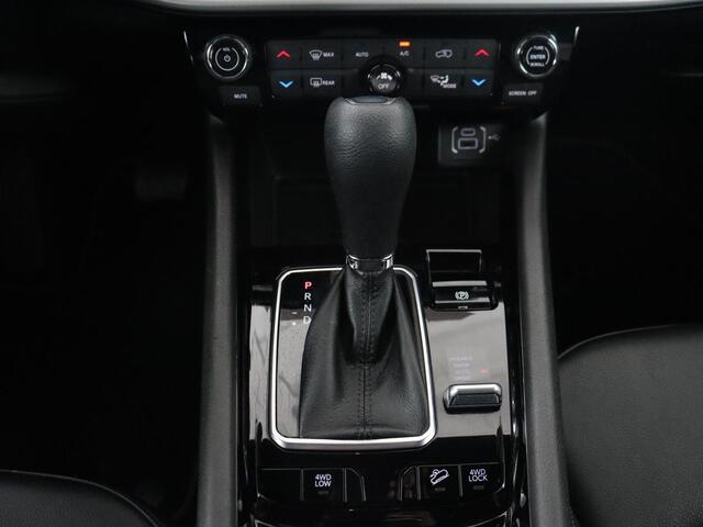 Jeep COMPASS 4xe 240 Plug-in Hybrid 80th Anniversary | SOH 80,5% | 360 Camera | Adaptive cruise | Full LED | Carplay | Keyless | Half leder | Navigatie | Park Assist | Climate control | PHEV