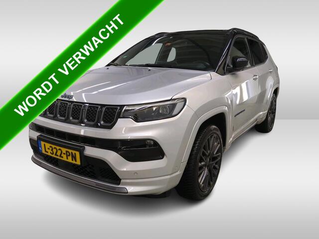 Jeep COMPASS 4xe 240PK Plug-in Hybrid Electric S / Pdc+Camera / Two- Tone / Leder / Stoel-Stuurverwarming / Navigatie