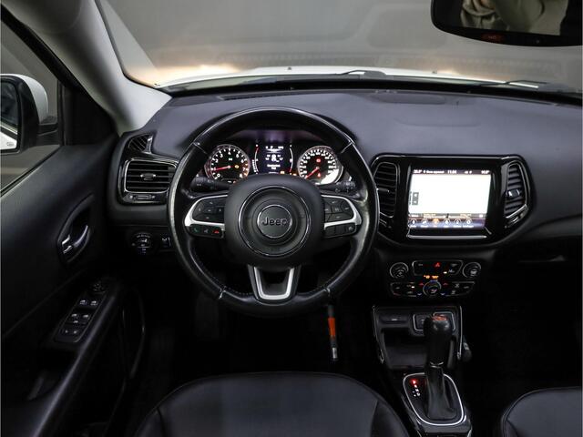 Jeep COMPASS 1.3T Night Eagle Liberty Edition | Trekhaak | Automaat | Apple Carplay & Android Auto | Navigatie | Camera | Keyless