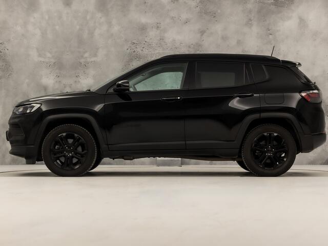 Jeep COMPASS 4xe 240 Plug-in Hybrid Electric Sport 240Pk Automaat (VIRTUAL COCKPIT, APPLE CARPLAY, GROOT NAVI, KEYLESS, CAMERA, SPORTSTOELEN, LEDER, GETINT GLAS, ADAPTIVE CRUISE, NIEUWSTAAT)