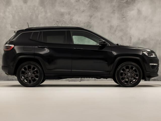 Jeep COMPASS 4xe 240 Plug-in Hybrid Electric S 240Pk Automaat (APPLE CARPLAY, NAVIGATIE, CAMERA, KEYLESS, LEDER, SPORTSTOELEN, ZWART HEMEL, GETINT GLAS, NIEUWE APK, NIEUWSTAAT)