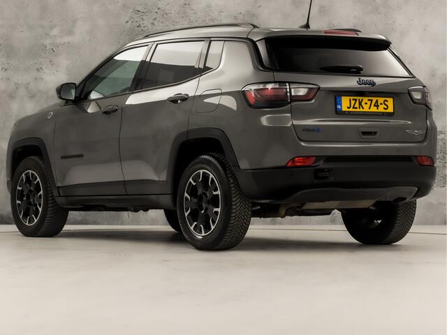 Jeep COMPASS 4xe 240 Plug-in Hybrid Electric Trailhawk 240Pk Automaat (PANORAMADAK, NARDO GREY, VIRTUAL COCKPIT, APPLE CARPLAY, CAMERA, LEDER, ADAPTIVE CRUISE, GETINT GLAS, NIEUWSTAAT)